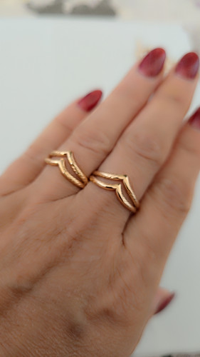 انگشتر طرح جناقی مینیمال ظریف طرح طلای ژوپینگ